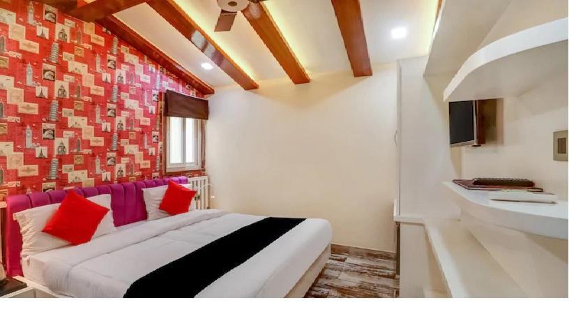 Hotel Mansa Kanpur Exterior photo